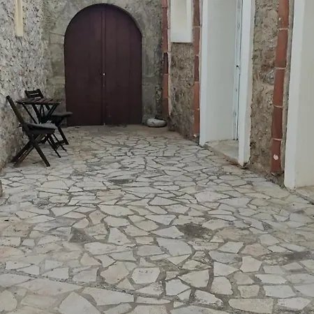 The Old Barrel Houses Livadi  Extérieur photo
